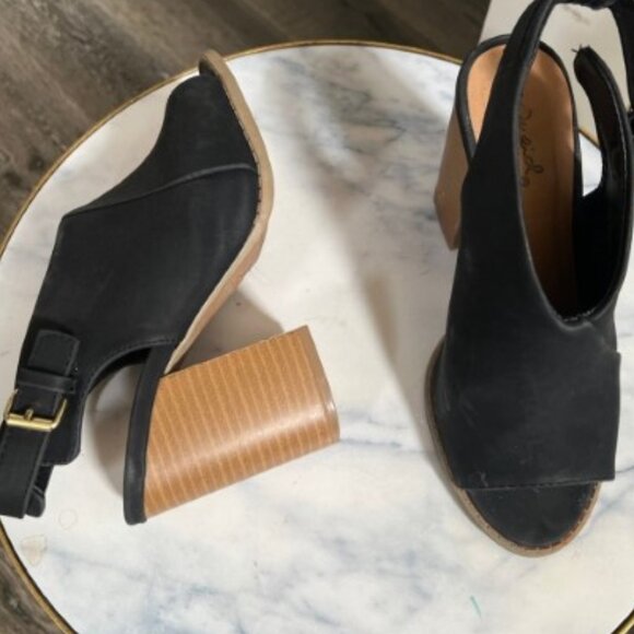 637. Qupid Black Open Toe Wedge Heeled Sandal Shoe Size 6 - Picture 8 of 8